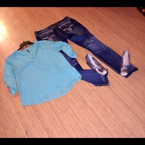 Maurice’s size large sheer top